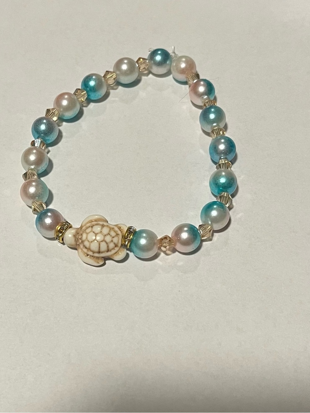 Sea Turtle Beaded Stretch Bracelet - Blue & Pearl